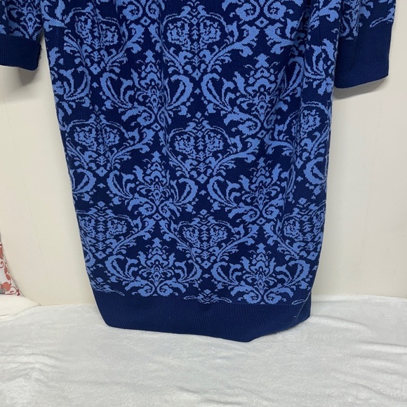 Attitudes by Renee Navy and Light Blue Cardigan - Picture 5 of 10